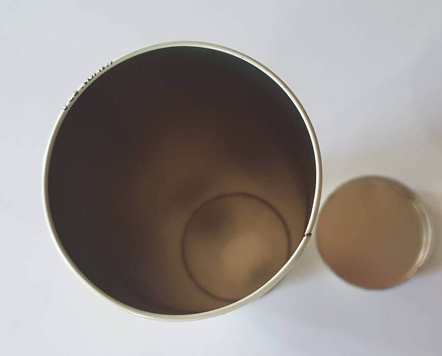 DEWAR'S WHISKEY tin as per photos