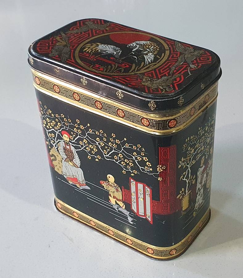 Vintage tea tin as per photos