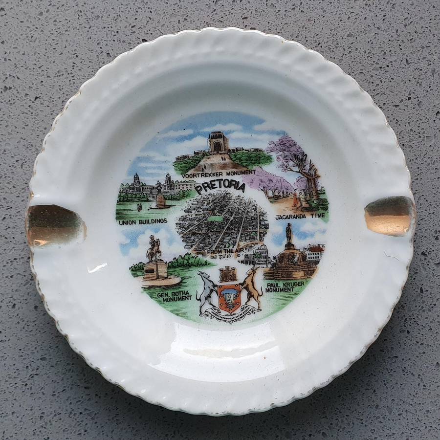 Hand painted VAN HUNKS ashtray plate of Pretoria - as per photo