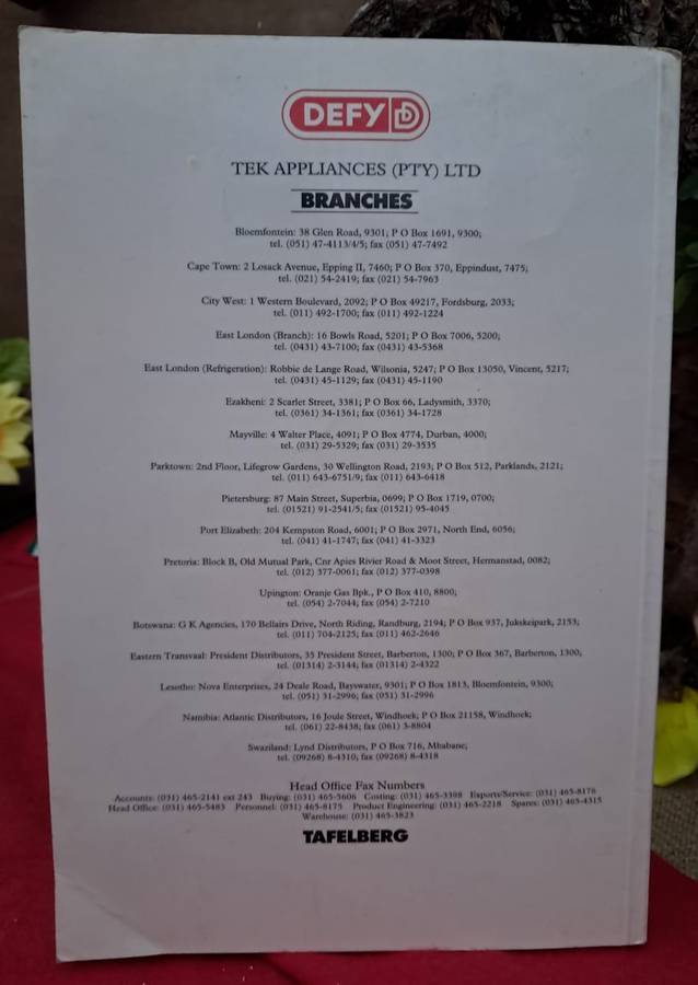 Defy Microwave Cookbook (1993)