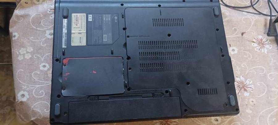 LG FE Express Dual laptop