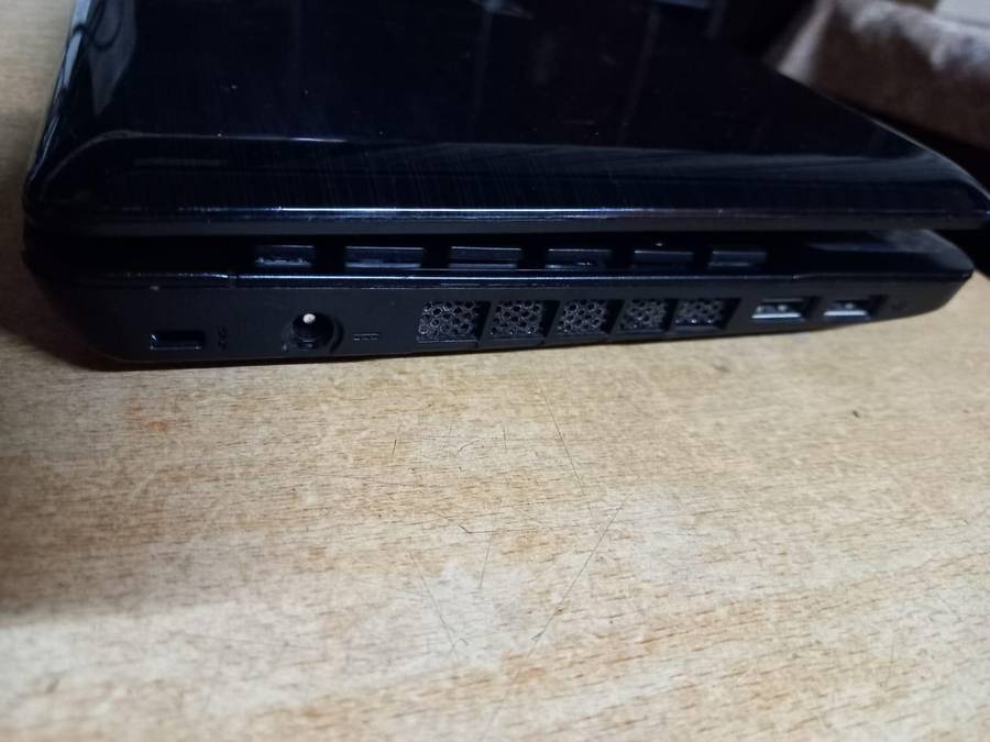 MSI U135DX laptop