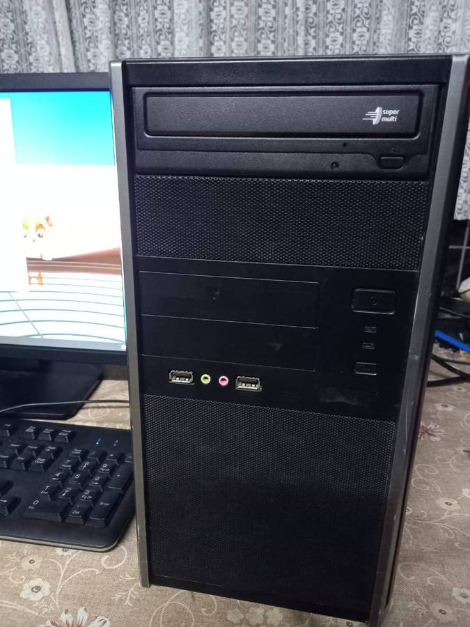 i7 Computer tower  and monitor
