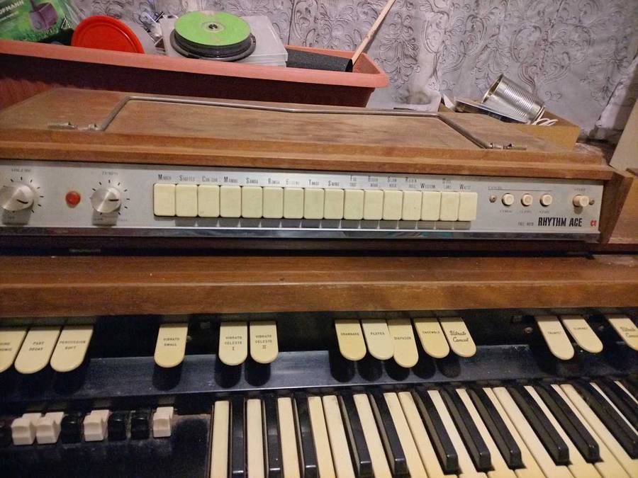 1957 Vintage piano