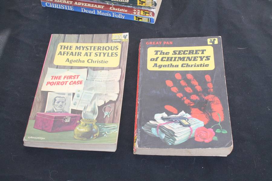 7 Agatha Christie Novels