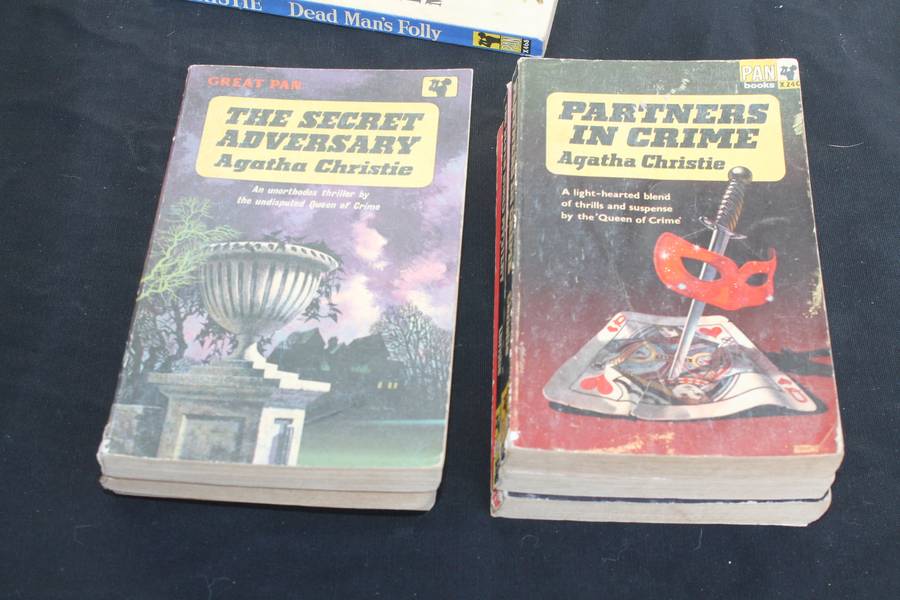 7 Agatha Christie Novels