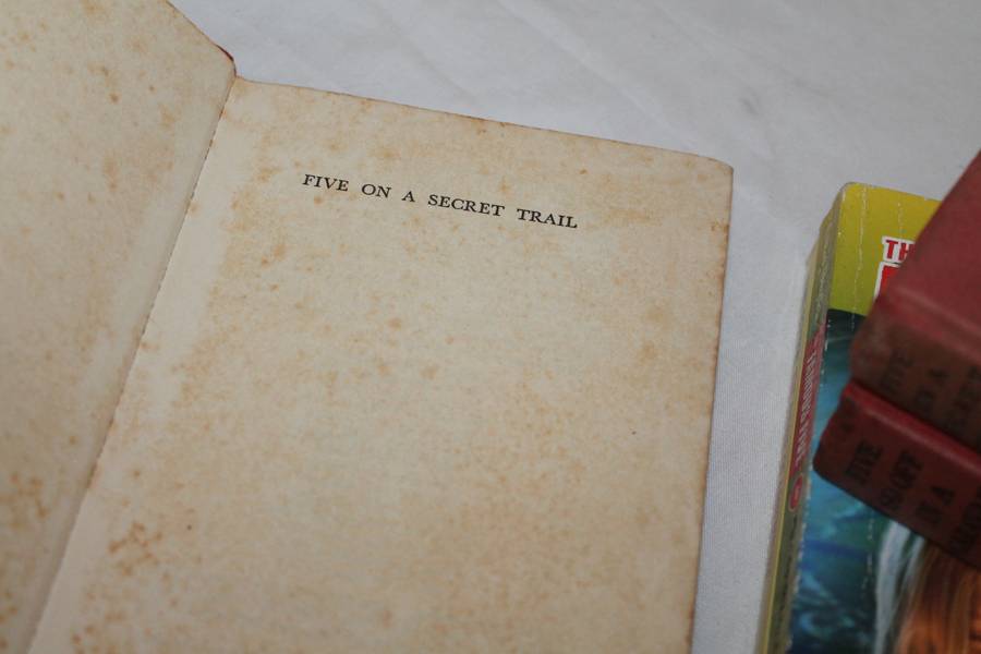 7 Assorted Enid Blyton Books