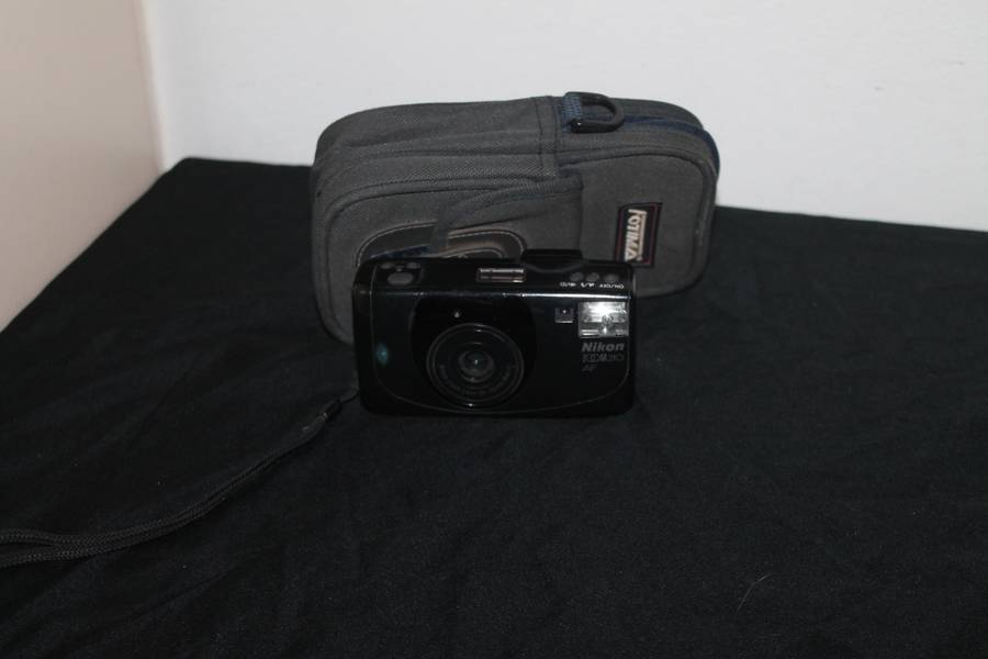 Nikon 100M310AF Film Camera