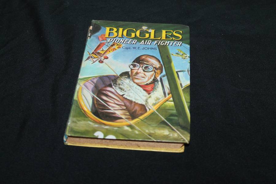 Biggles Pioneer Aircraft capt W E johns