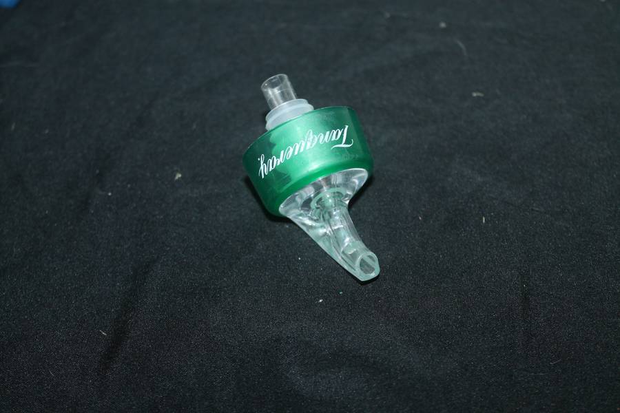 Tanqueray Bottle Pourer