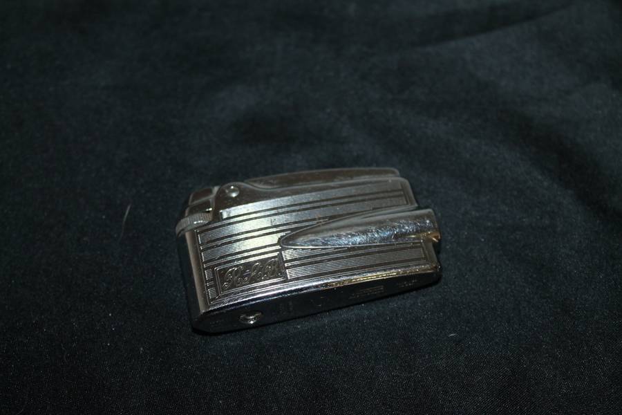 Ronson Lighter
