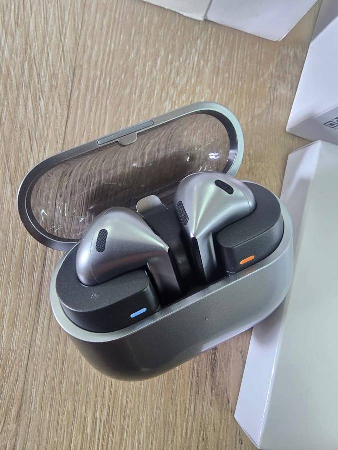Samsung Buds 3 Silver