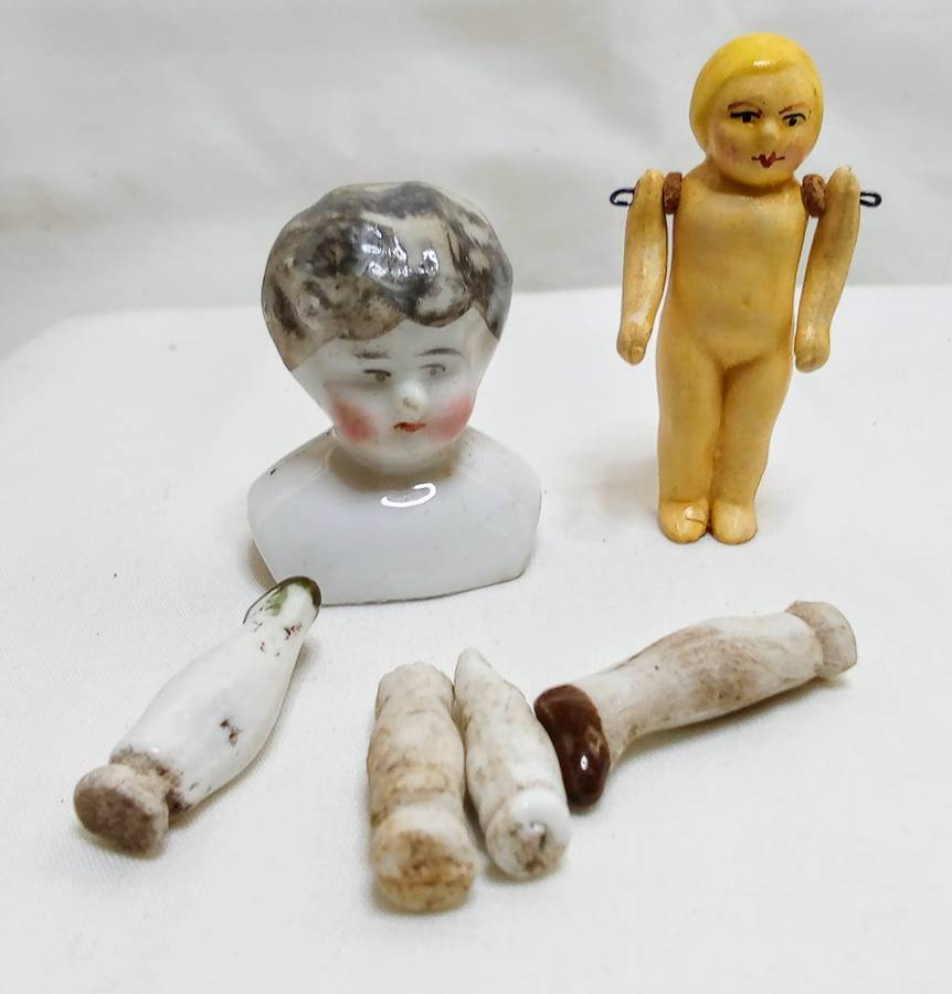 Two pretty vintage porcelain doll/pieces
