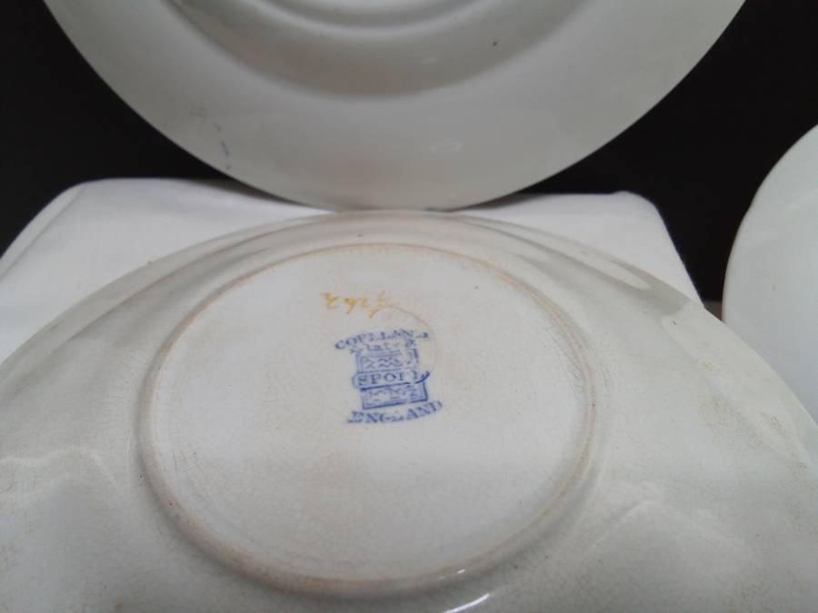 Stunning collection of vintage plates, side plate and smaller