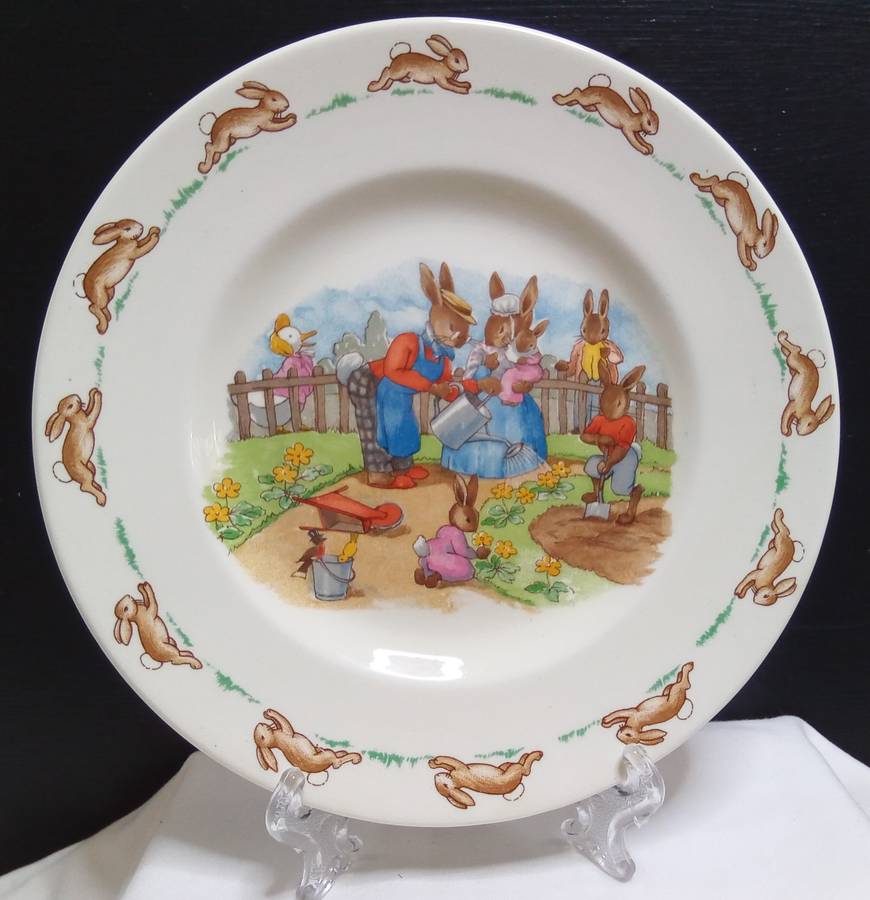 Beautiful Bunnykins side plate