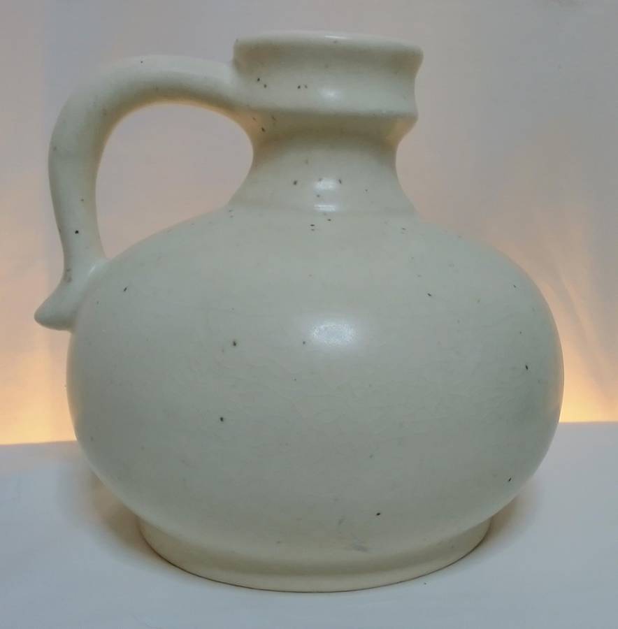 Beautiful vintage Kruger national park vase