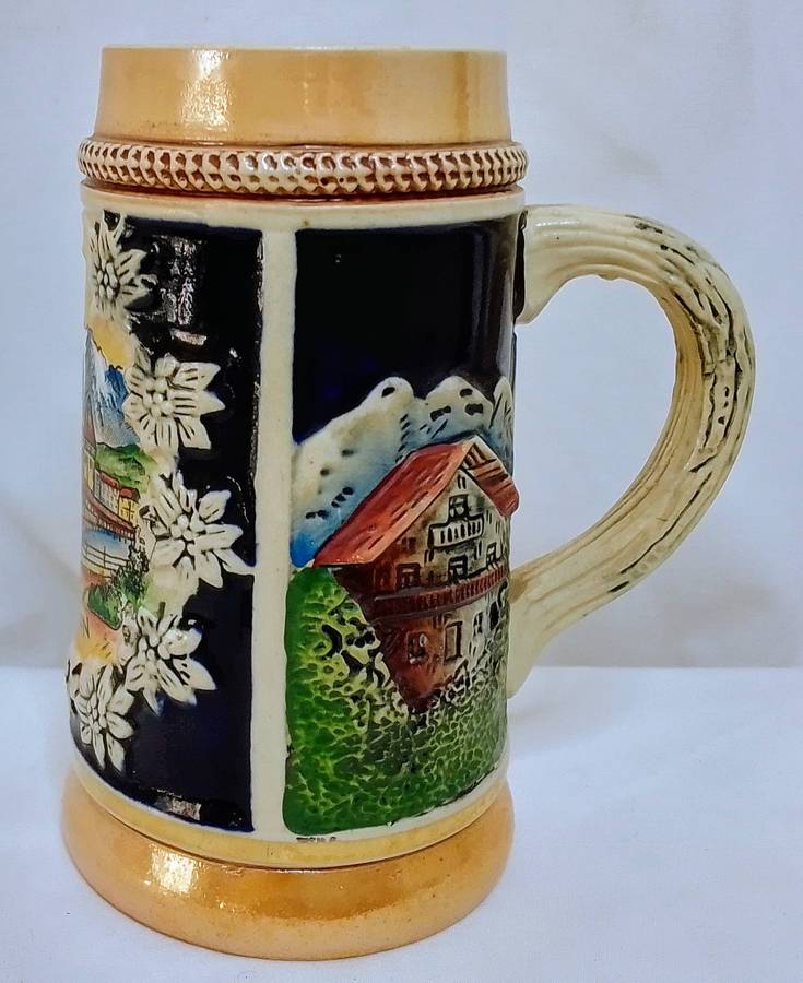 Very nice small vintage German beer stein