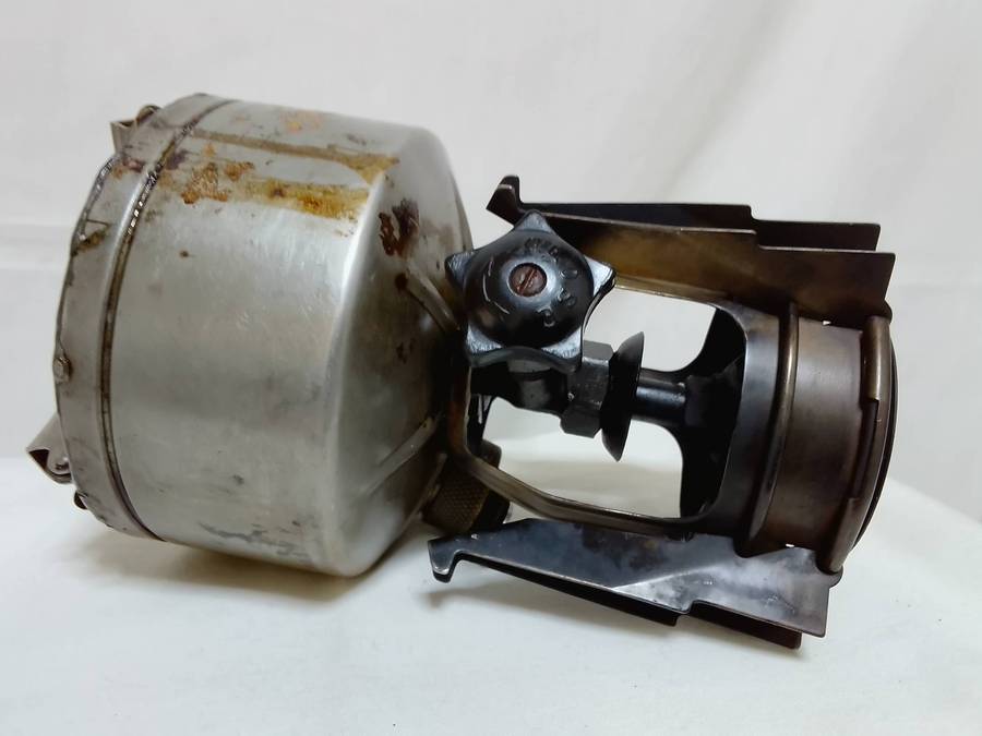 WW2 M-1942 army stove Coleman - Hen's tooth!