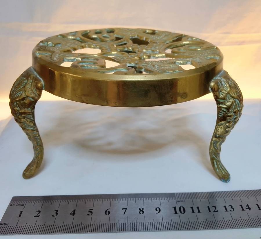 Beautiful vintage brass trivet