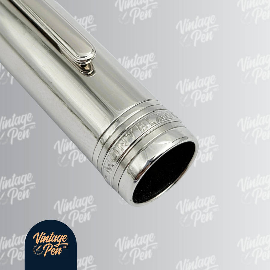 Montblanc LeGrand Doue Fountain Pen