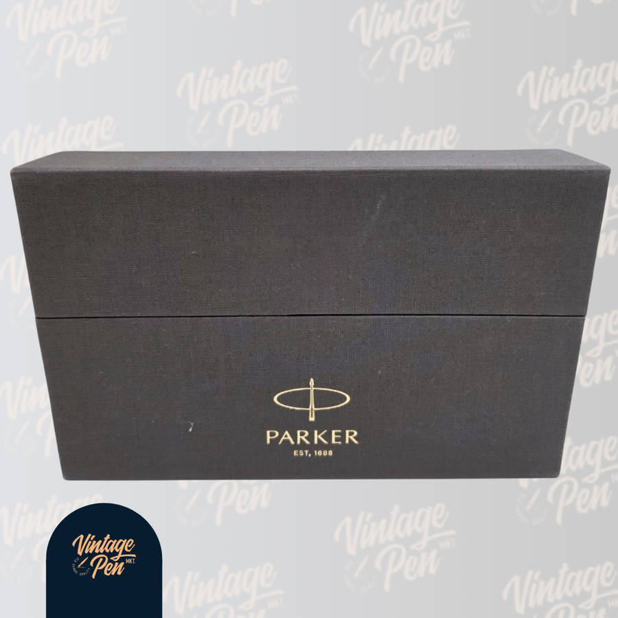 Parker Duofold Prestige Burgundy Chevron Fountain Pen