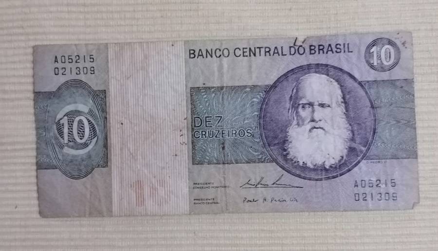 Bank Notes International