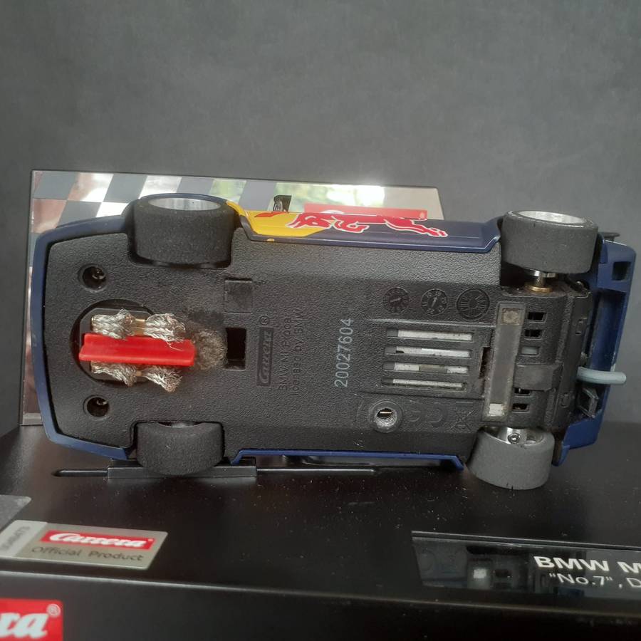 Carrera Evolution 27604 BMW M1 Procar Red Bull Boxed