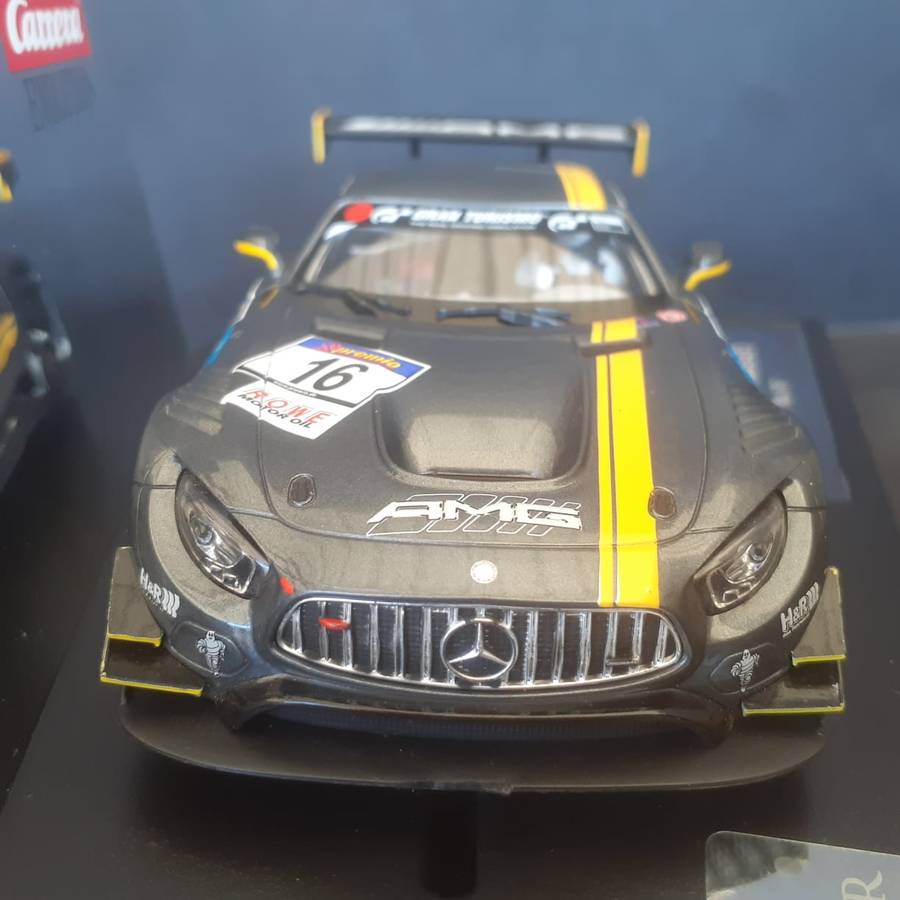 Carrera Evolution 27531 Mercedes AMG GT3 No.16 Boxed