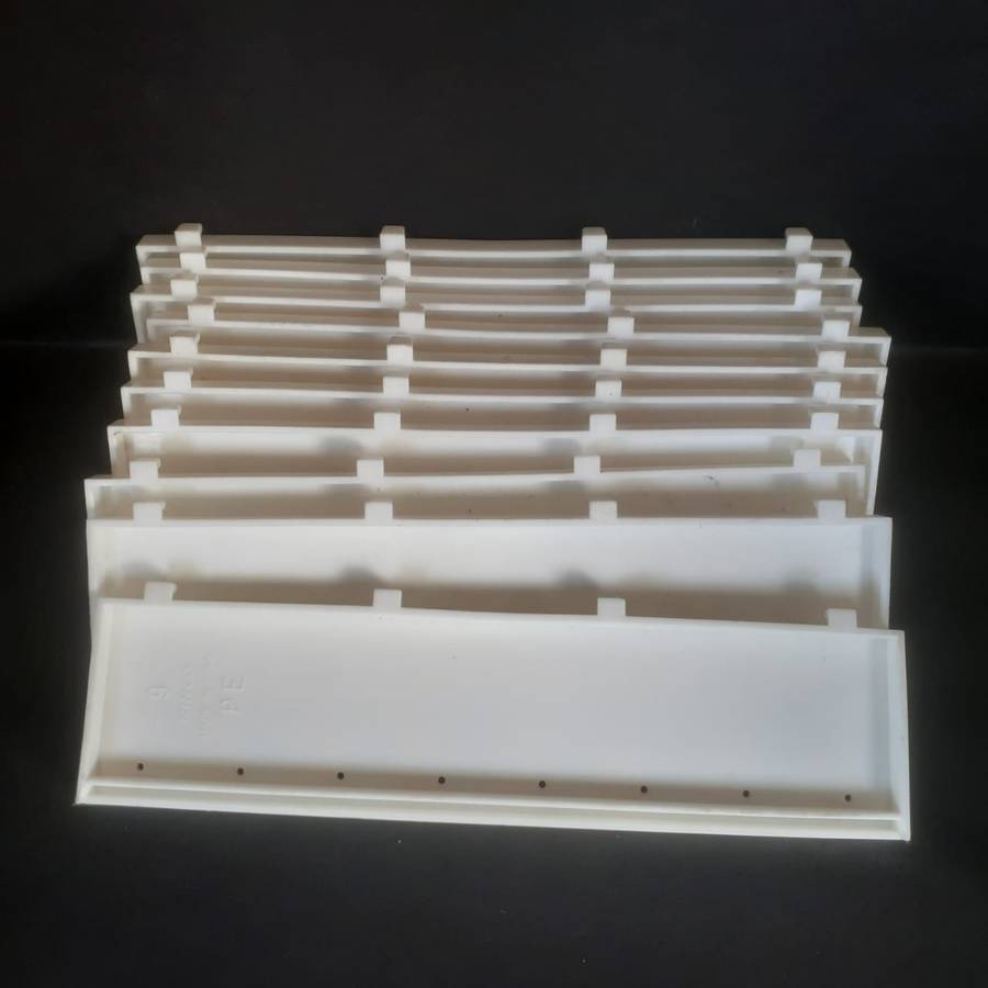 10 x Ninco Track Borders No.9 Long Straight 20cm