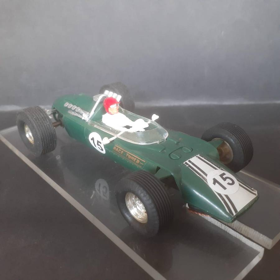 Scalextric C5 Europa Vee Race Tuned Powersledge