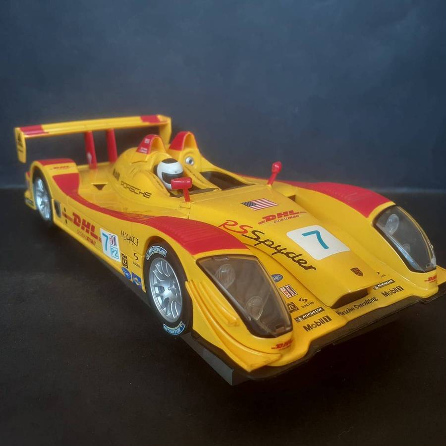 Carrera Porsche Spyder RS DHL 1/24th Scale