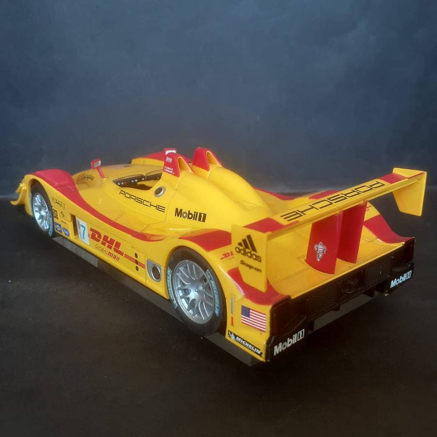 Carrera Porsche Spyder RS DHL 1/24th Scale