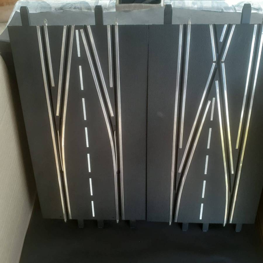 1 x Carrera Digital Lane Changer Set