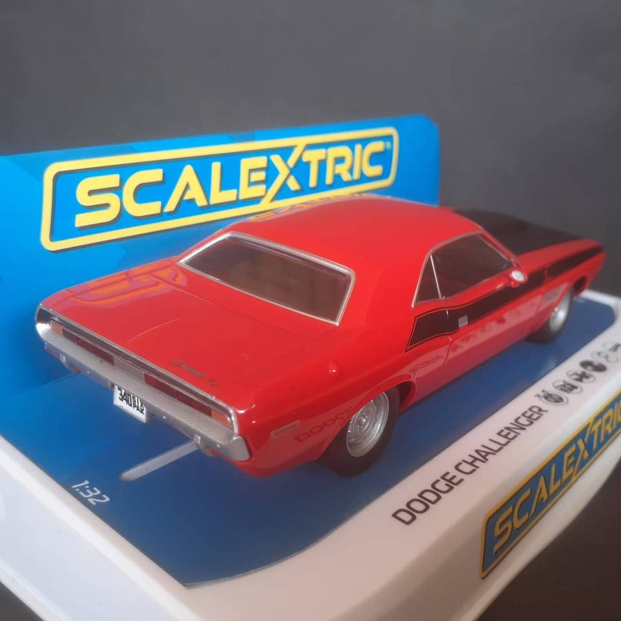 Scalextric C4065 Dodge Challenger Mint Boxed