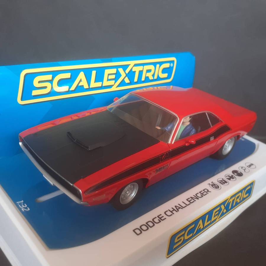 Scalextric C4065 Dodge Challenger Mint Boxed