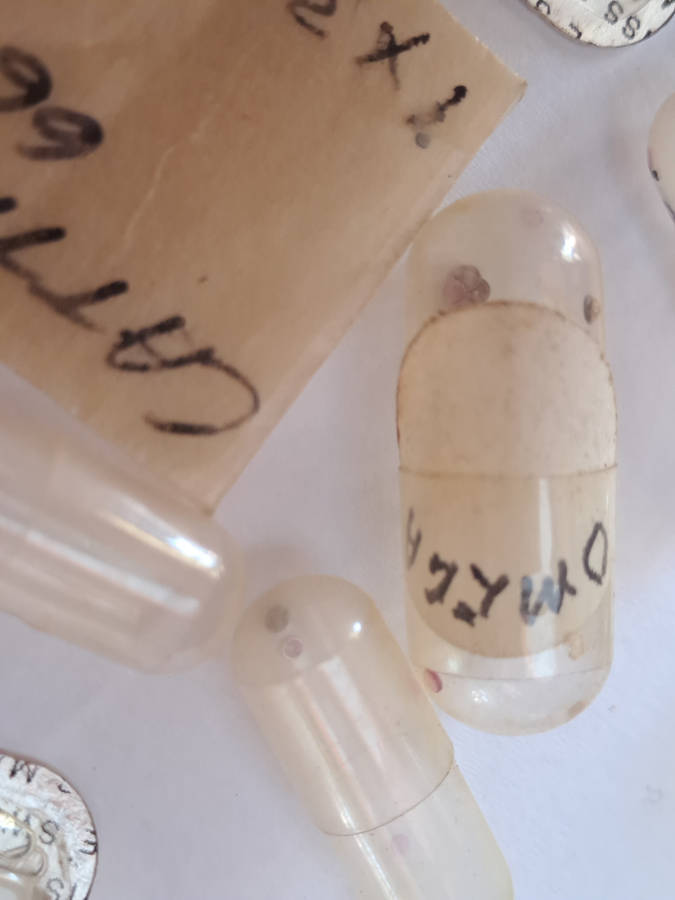 Lot of watch spares jewels springs settings Incabloc Favotite etc as per pictures