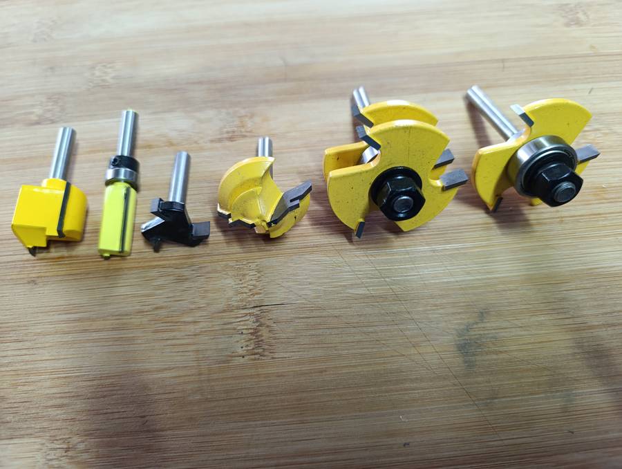 6x Router Bits