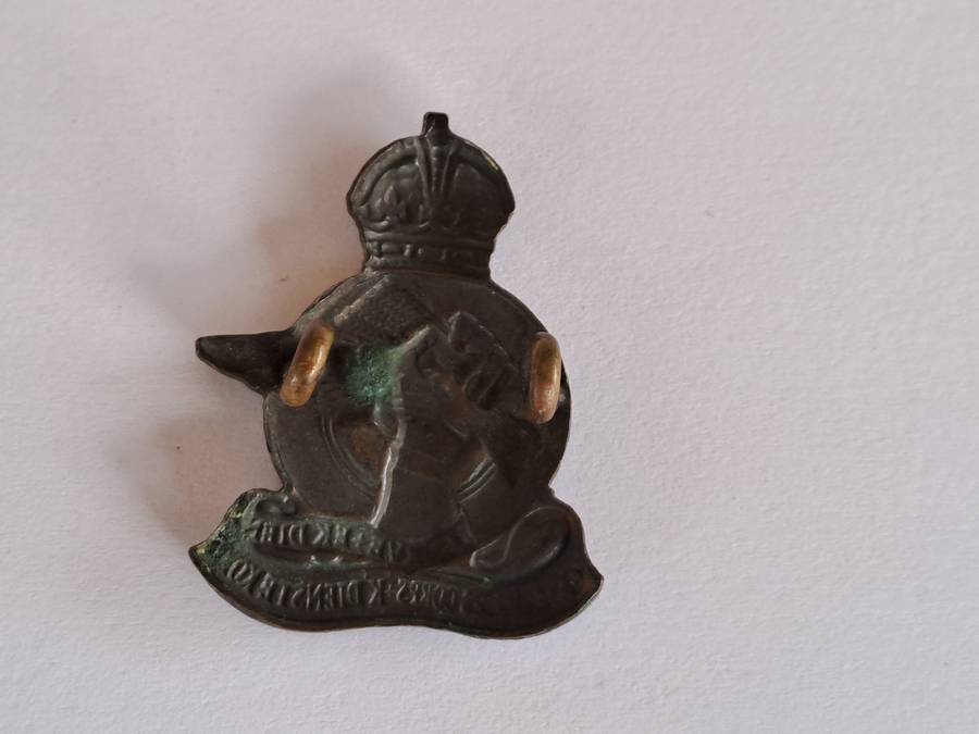 SADF Q-Services Corps Cap Badge