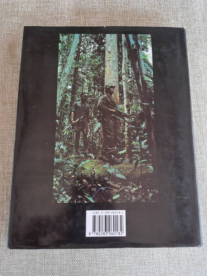 The SAS in Action - Peter Macdonald