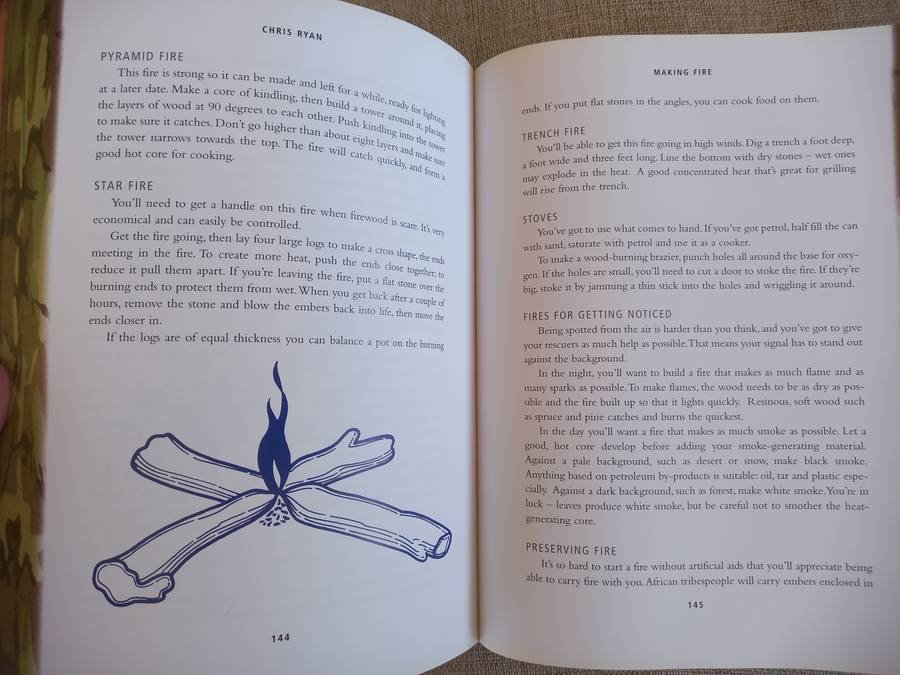 Chris Ryan's Ultimate Survival Guide