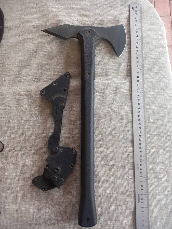Cold Steel Trench Hawk Axe