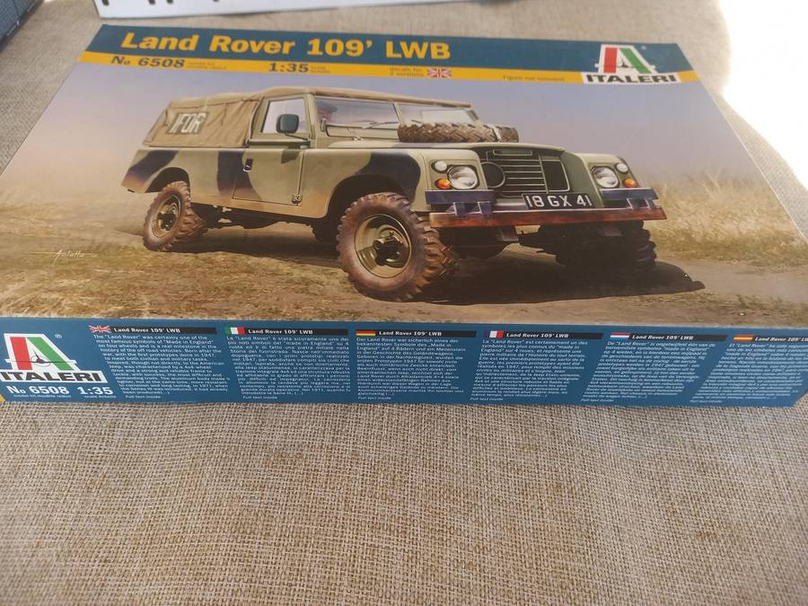 Land Rover 109' LWB 1/35 scale - Italeri