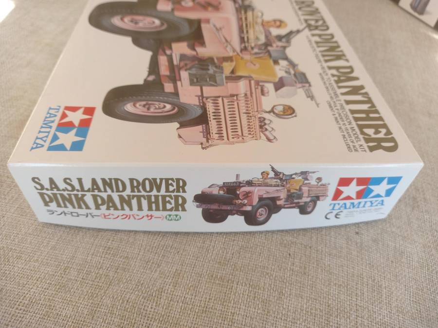 SAS Land Rover Pink Panther 1/35 scale - Tamiya