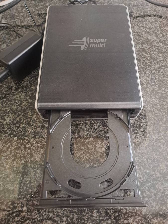 LG DVD Rewriter 20X External / GE20