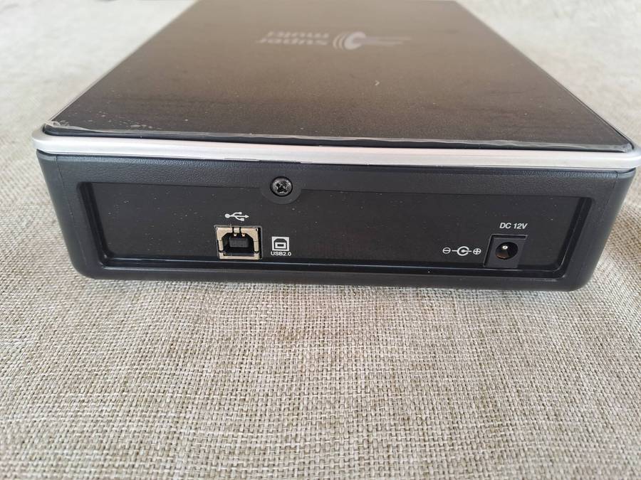 LG DVD Rewriter 20X External / GE20