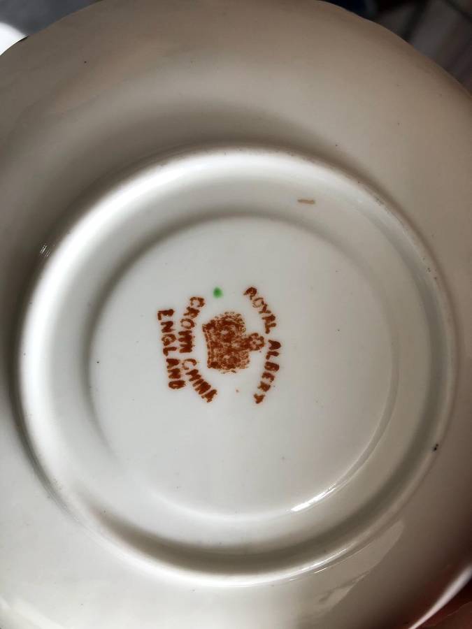 Antique 28 Piece Royal Albert Ena Tea Set - Crown China (c. 1905-1907)
