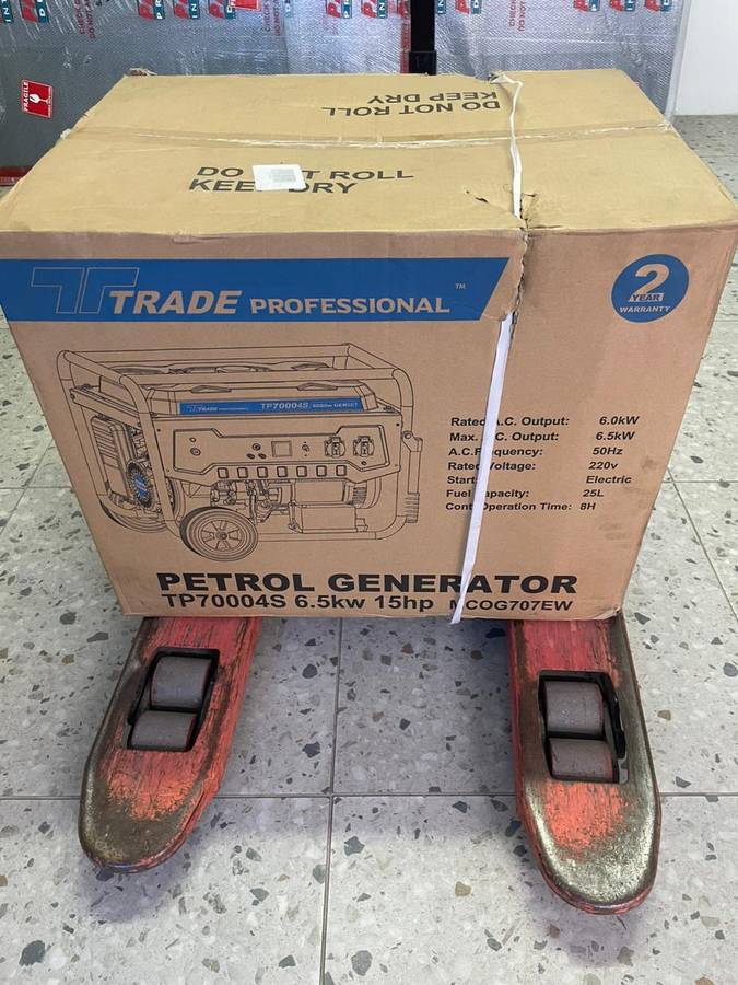 Petrol Trade Professional - TP 7000 4S - 6.5kW 15HP 8.1kVA Petrol Generator Set