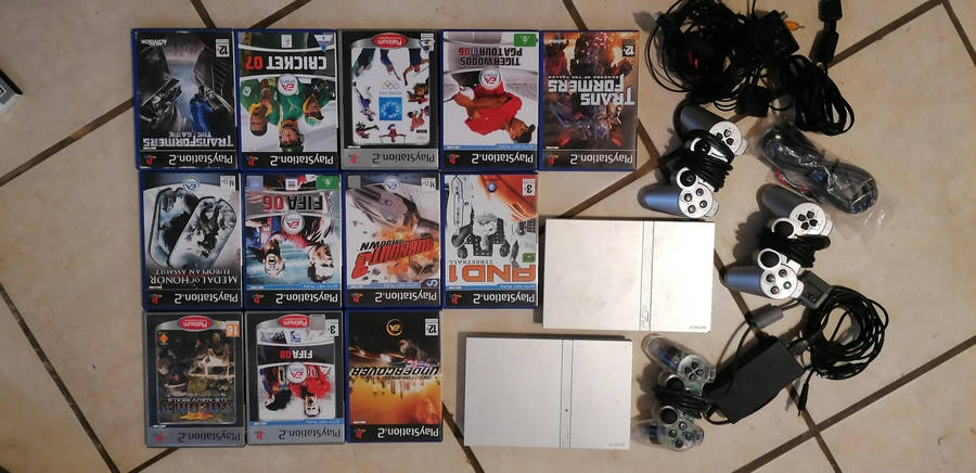 Sony PS2 Console +extras
