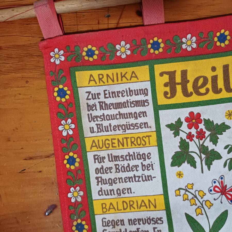 Vintage German Kolf Heilkräuter Herbal Remedies Wall Hanging  Cotton, 55x38cm with Wooden Rod