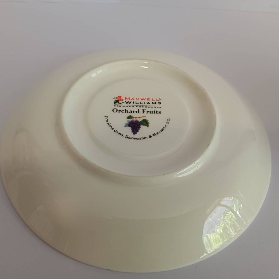 Maxwell & Williams Orchard Fruits Tea/Coffee Cup & Saucer - Grape Design - Fine Bone China